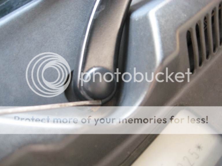 Front Windscreen Wiper Mechanism Replacement / DIY / How to (Golf Mk4